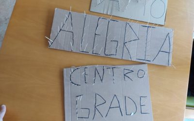 Letras em Palitos e picotados